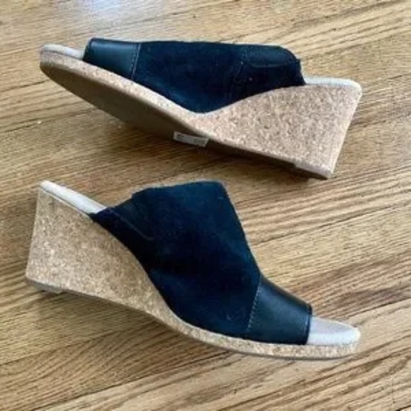 NWT Clarks Two-Tone Lafley Wave Leather Black Wedge Size 9.5 - Picture 7 of 8